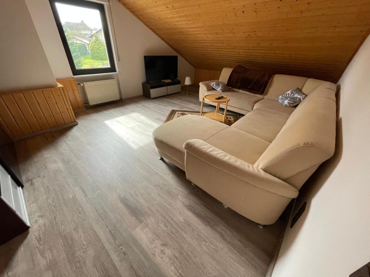 Ferienwohnung Zum Nuerburgring Munk Exterior foto